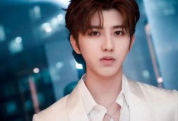 娱乐圈八卦吃瓜蔡徐坤图片,娱乐圈八卦中的焦点人物